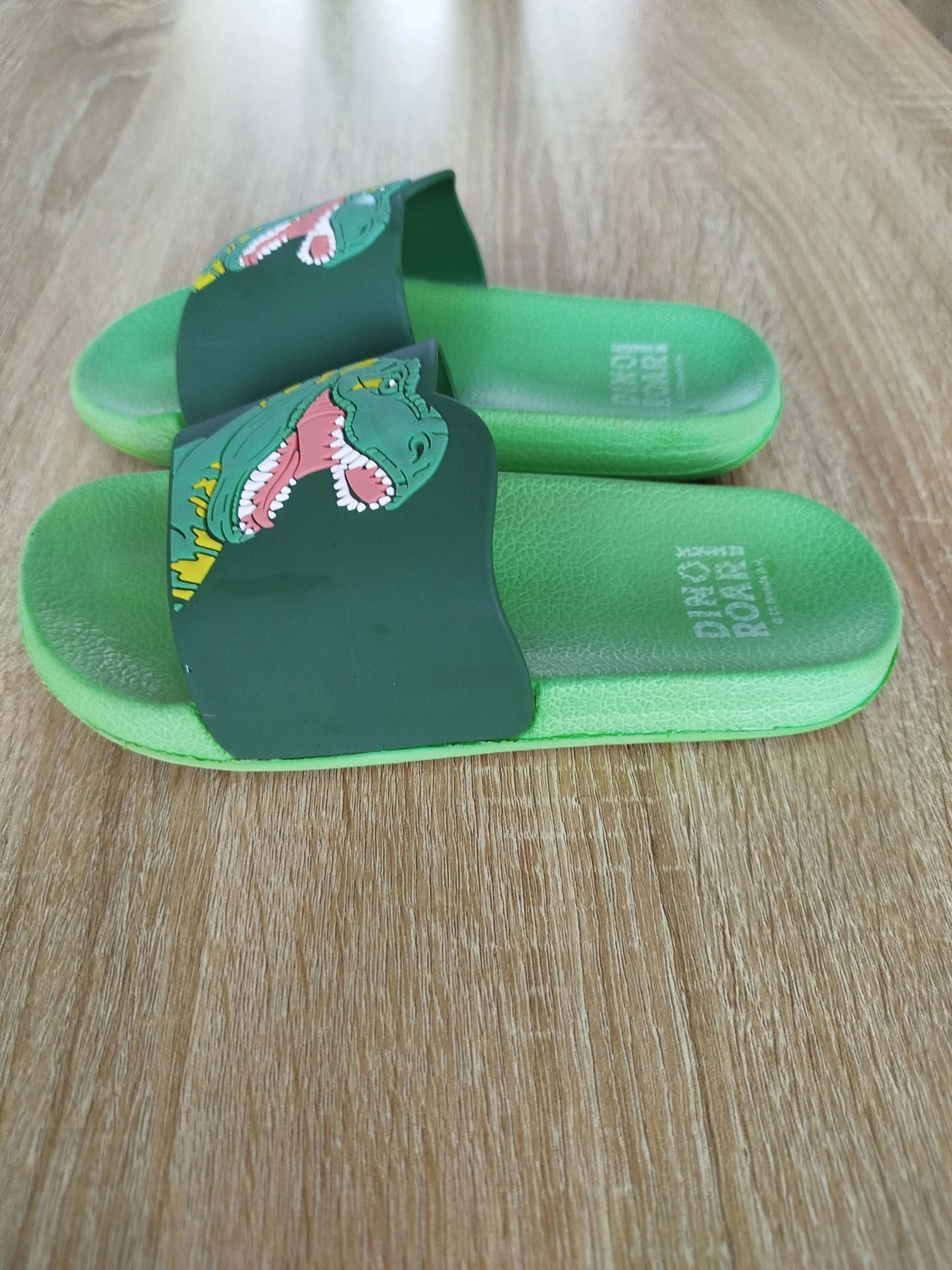 Zapatillas de deporte con dinosaurios – photo 4